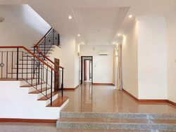 Sennett Estate (D13), Terrace #612581191